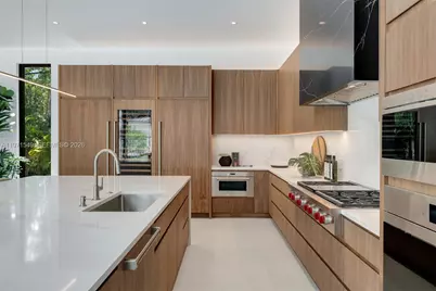 6730 SW 115th St, Pinecrest, FL 33156 - Photo 13