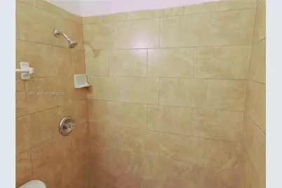 1120 NW 64th St #B Side, Miami, FL 33150 - Photo 5