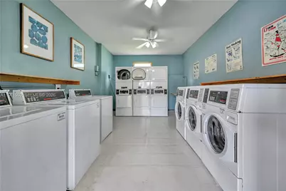 7550 Stirling Rd #V219, Davie, FL 33024 - Photo 9