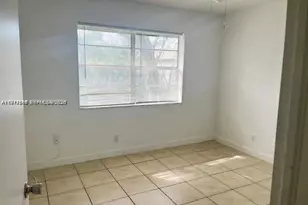 4851 NW 9th Dr, Plantation, FL 33317 - Photo 11