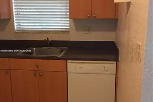 4851 NW 9th Dr, Plantation, FL 33317 - Photo 3