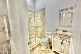 3736 NE 166th St, North Miami Beach, FL 33160 - Photo 25