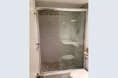 100 Bayview Dr #516, Sunny Isles Beach, FL 33160 - Photo 31