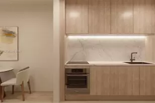 250 Collins Ave, Miami Beach, FL 33139 - Photo 21