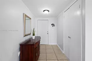 1526 SE Port St Lucie Blvd, Port Saint Lucie, FL 34952 - Photo 5