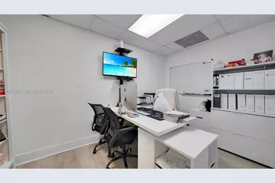 5903 NW 102th Ave #2, Doral, FL 33178 - Photo 5