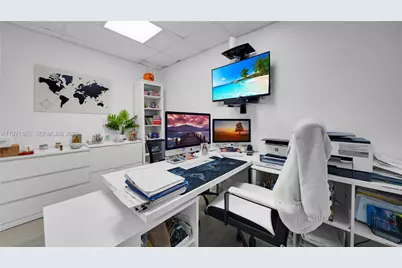 5903 NW 102th Ave #2, Doral, FL 33178 - Photo 3