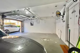 18413 NE 27th Ct, Aventura, FL 33160 - Photo 35