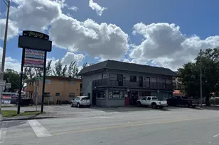 398 E 33rd St, Hialeah, FL 33013 - Photo 1