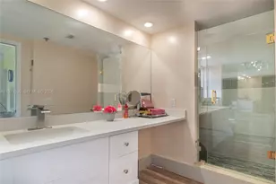 7200 Radice Ct, Lauderhill, FL 33319 - Photo 21