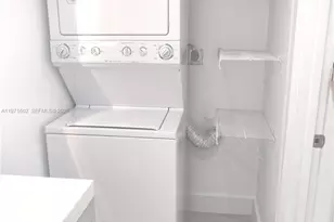 540 Brickell Key Dr, Miami, FL 33131 - Photo 21