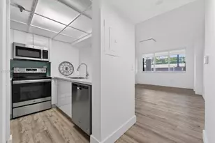 540 Brickell Key Dr, Miami, FL 33131 - Photo 13