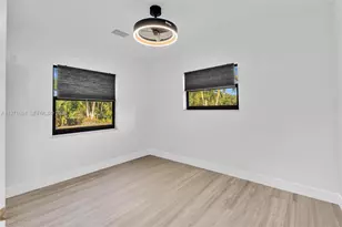 12555 SW 34th Pl, Davie, FL 33330 - Photo 57