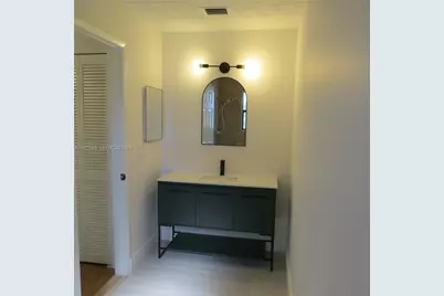 6883 SE Raintree Ave, Stuart, FL 34997 - Photo 15