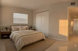 35 NE 13th St, Fort Lauderdale, FL 33304 - Photo 9