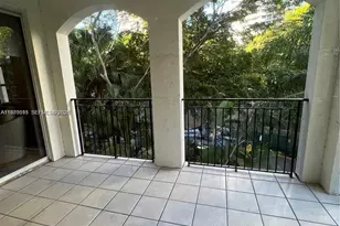 3900 Island Blvd, Aventura, FL 33160 - Photo 23