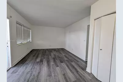 7805 Crespi Blvd #2, Miami Beach, FL 33141 - Photo 5