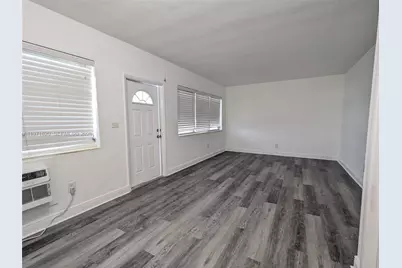 7805 Crespi Blvd #2, Miami Beach, FL 33141 - Photo 3