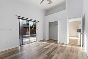 704 SE 14th Pl, Homestead, FL 33033 - Photo 21