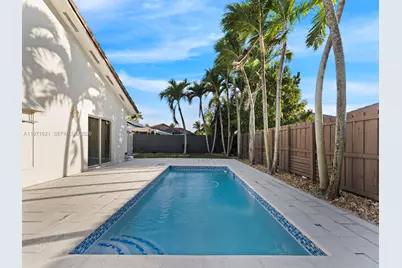 704 SE 14th Pl, Homestead, FL 33033 - Photo 31