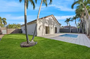 704 SE 14th Pl, Homestead, FL 33033 - Photo 33