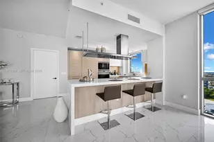 17111 Biscayne Blvd, North Miami Beach, FL 33160 - Photo 13