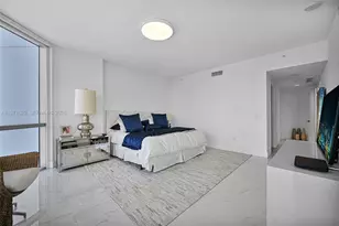 17111 Biscayne Blvd, North Miami Beach, FL 33160 - Photo 19