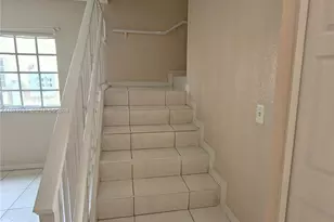 6756 NW 182nd St, Hialeah, FL 33015 - Photo 27