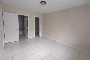 6756 NW 182nd St, Hialeah, FL 33015 - Photo 11