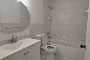 6756 NW 182nd St, Hialeah, FL 33015 - Photo 25