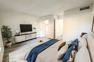 5102 NW 79th Ave, Doral, FL 33166 - Photo 7