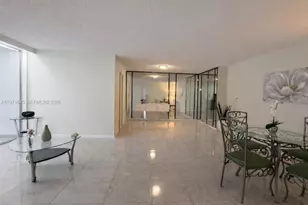 950 NE 199th St, Miami, FL 33179 - Photo 5