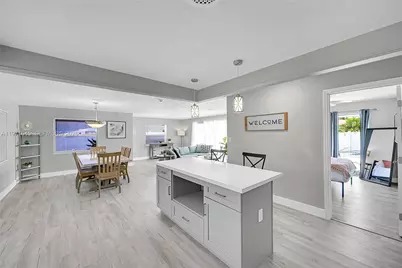 1950 NE 55th Ct, Fort Lauderdale, FL 33308 - Photo 7