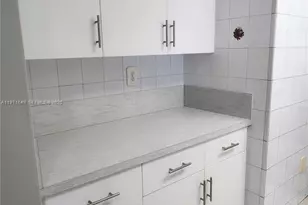 8480 SW 154th Cir Ct, Miami, FL 33193 - Photo 17