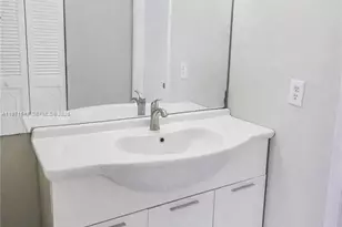 8480 SW 154th Cir Ct, Miami, FL 33193 - Photo 5