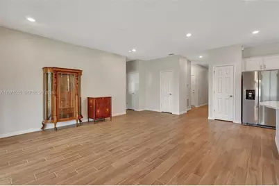 727 SE Boboli Way, Port Saint Lucie, FL 34984 - Photo 7