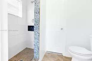 11 NE 21st St, Pompano Beach, FL 33060 - Photo 7