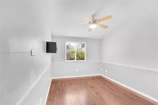 9840 NW 19th Pl, Sunrise, FL 33322 - Photo 11