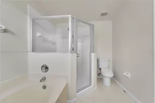 9840 NW 19th Pl, Sunrise, FL 33322 - Photo 9