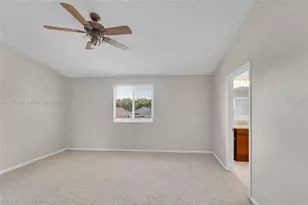 9840 NW 19th Pl, Sunrise, FL 33322 - Photo 7