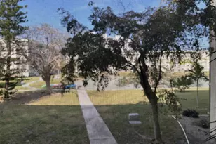 2903 Point E Dr, Aventura, FL 33160 - Photo 27