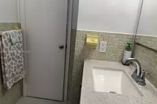 2903 Point E Dr, Aventura, FL 33160 - Photo 13