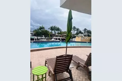 2000 NE 135th St #601, North Miami, FL 33181 - Photo 1