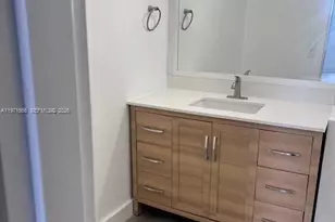 2000 NE 135th St, North Miami, FL 33181 - Photo 15