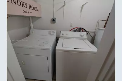 1465 NE 149 St, Miami, FL 33161 - Photo 55