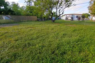 1465 NE 149th St, Miami, FL 33161 - Photo 57