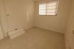 1465 NE 149th St, Miami, FL 33161 - Photo 47