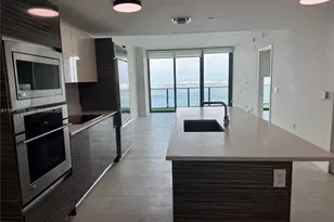 460 NE 28th St, Miami, FL 33137 - Photo 3