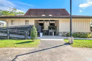 601 Ives Dairy Rd, Miami, FL 33179 - Photo 37