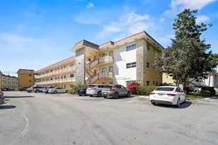 5121 W Oakland Park Blvd, Lauderdale Lakes, FL 33313 - Photo 1